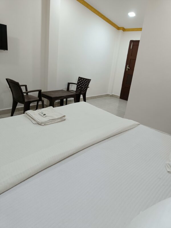 Explore the Goa Beach - Image 9