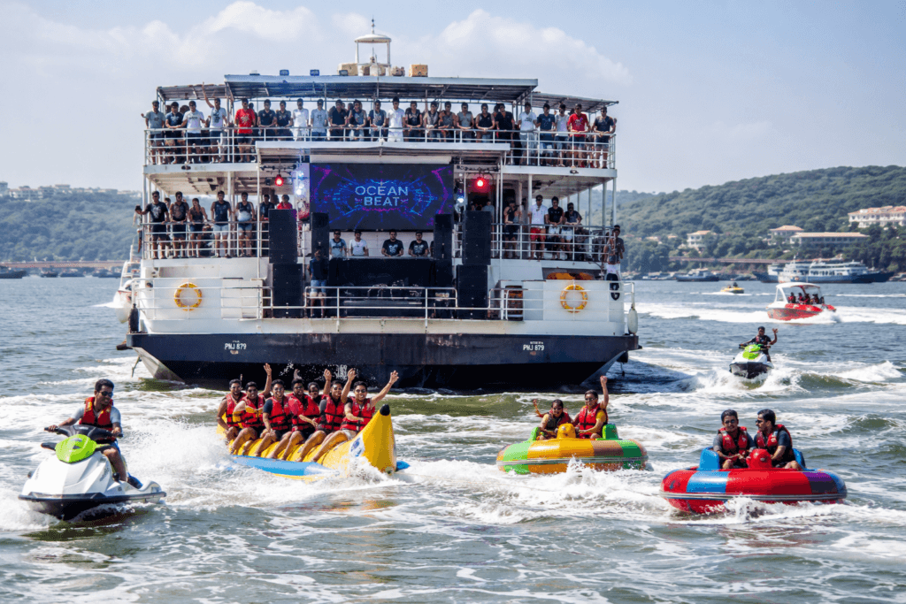 adventure-boat-party-with-water-sports-goa-aqua-thrill-goa