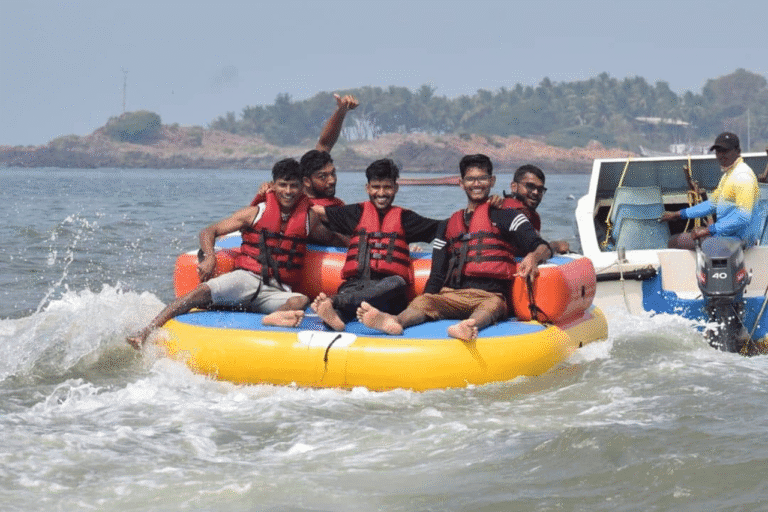 Goa bumper ride inflatable water activity
