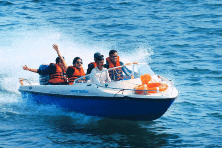 Speed boat activity in Goa for groups and families