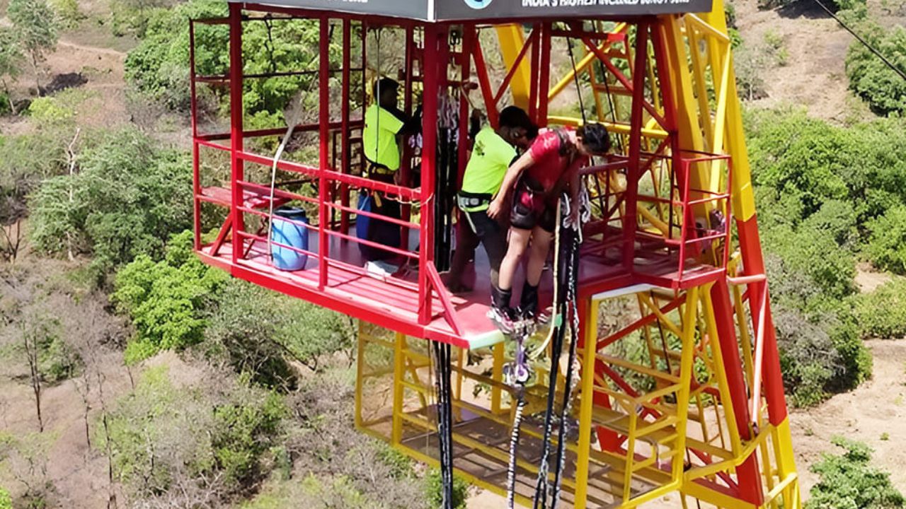 Bungee jumping safety preparation Goa